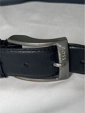 HUGO BOSS-Black Calfskin Leather Belt-Size 46-Made in Italy